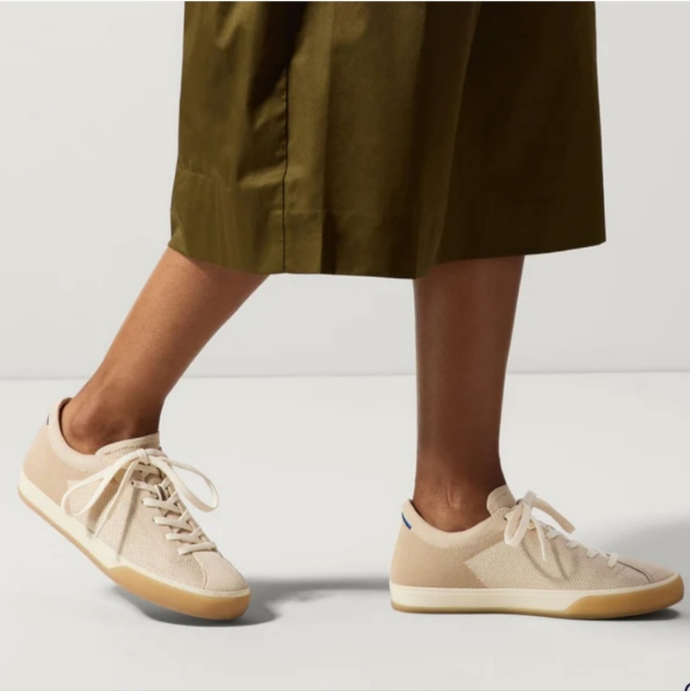 Rothy’s | The Lace Up Women’s Sneaker in Biscuit Size 7.5